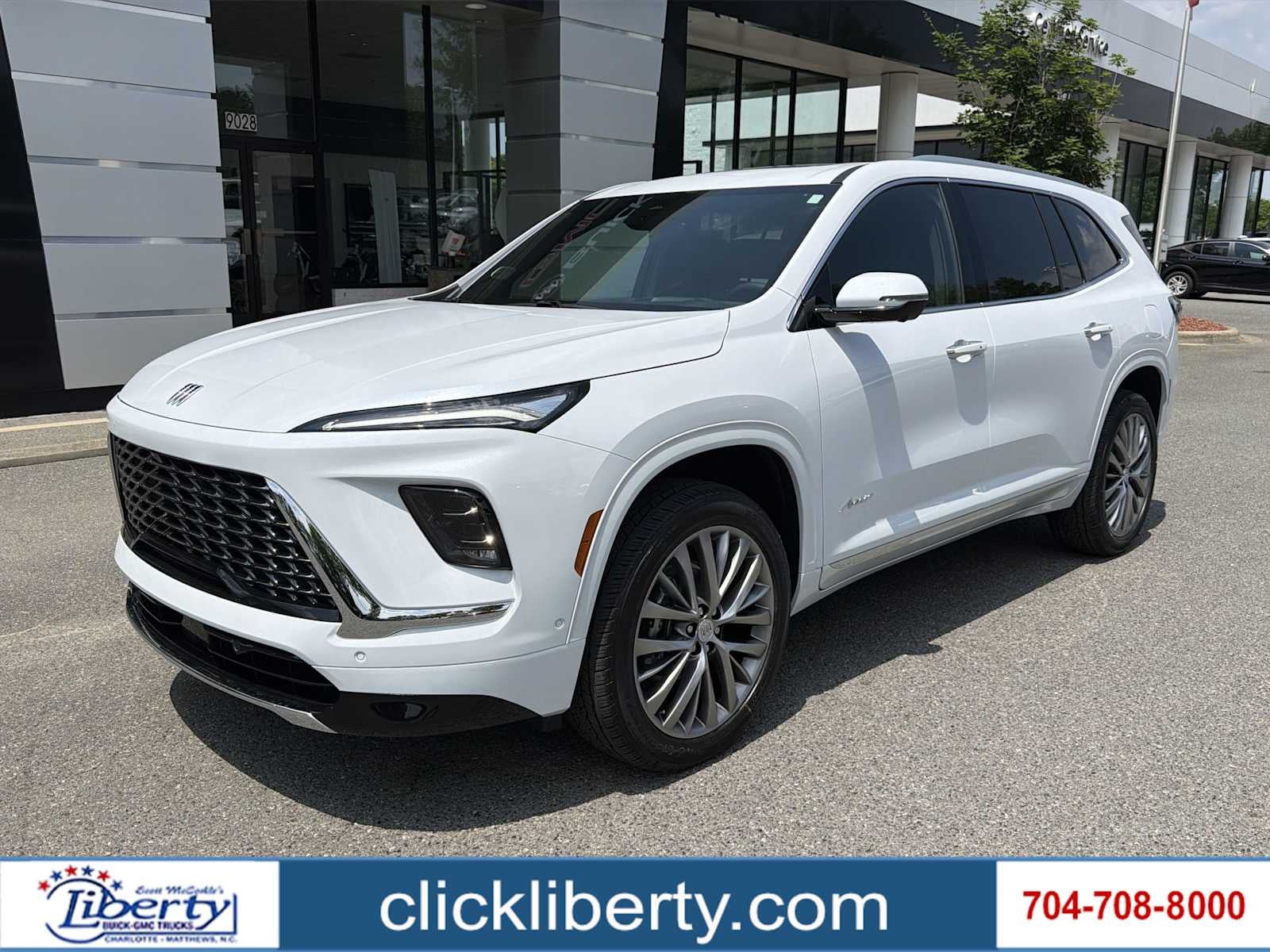 2026 Buick Enclave Avenir's photo