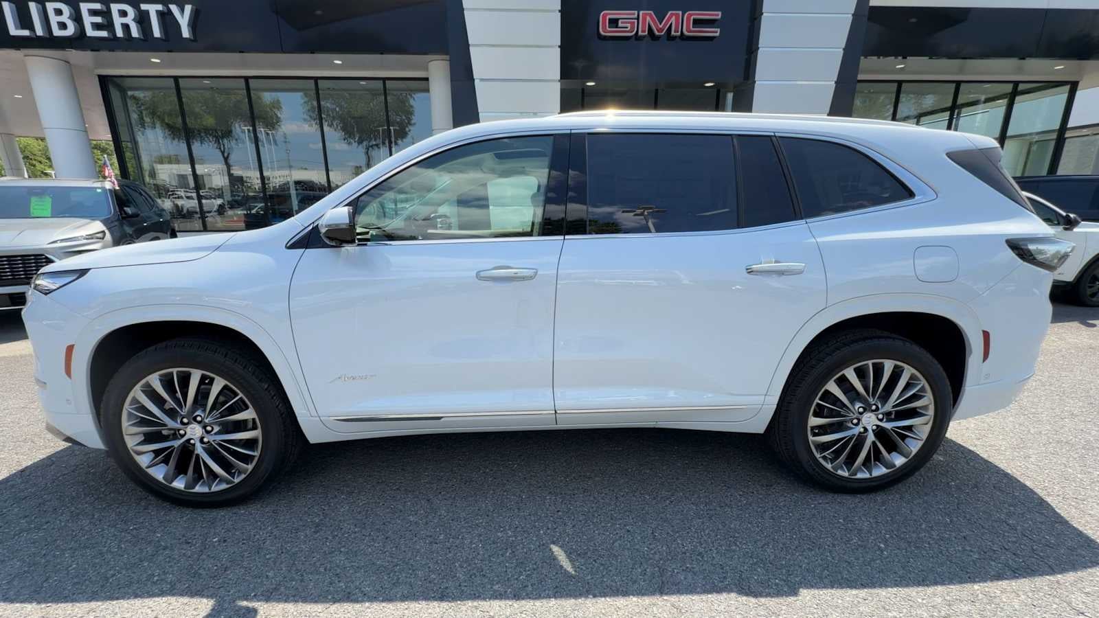 2026 Buick Enclave Avenir