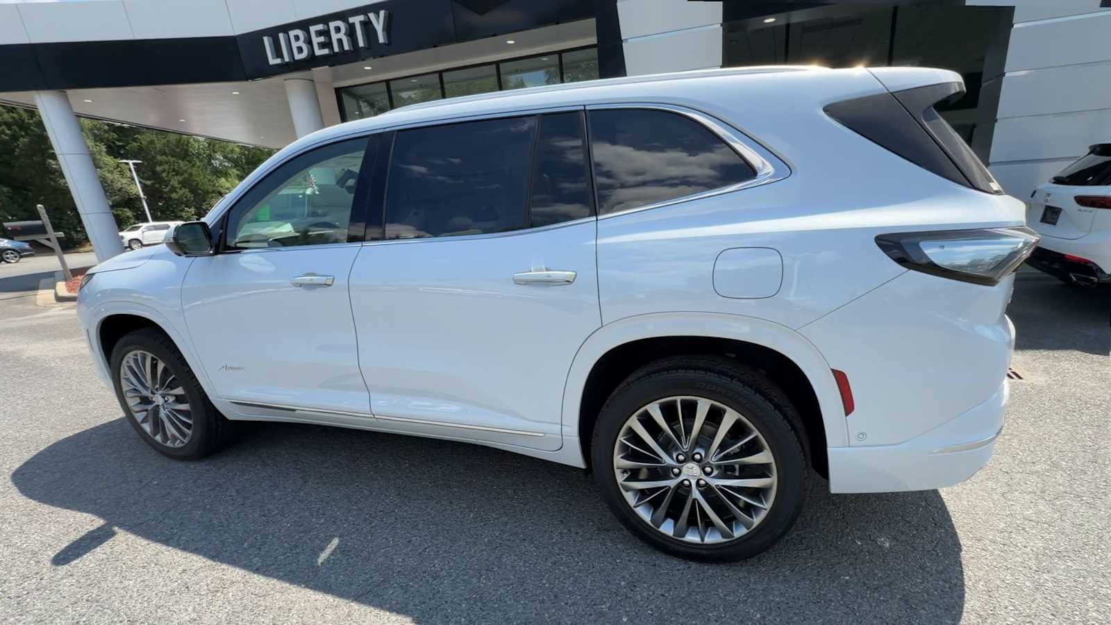2026 Buick Enclave Avenir
