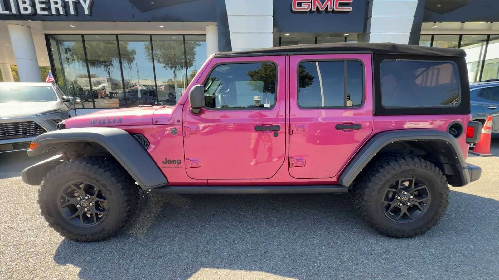2024 Jeep Wrangler Willys