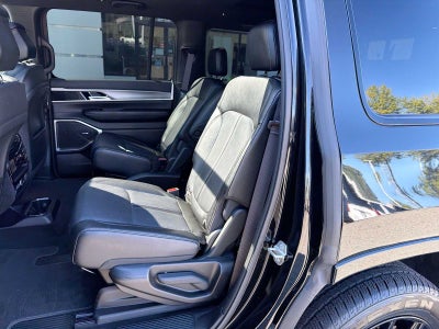 2024 Jeep Wagoneer Series II Carbide