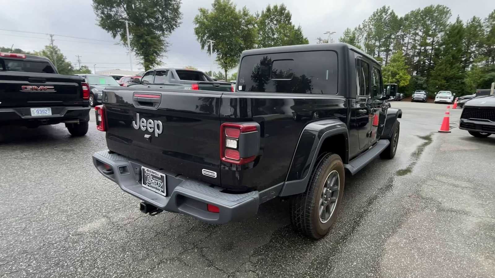 2023 Jeep Gladiator Overland