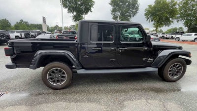 2023 Jeep Gladiator Overland