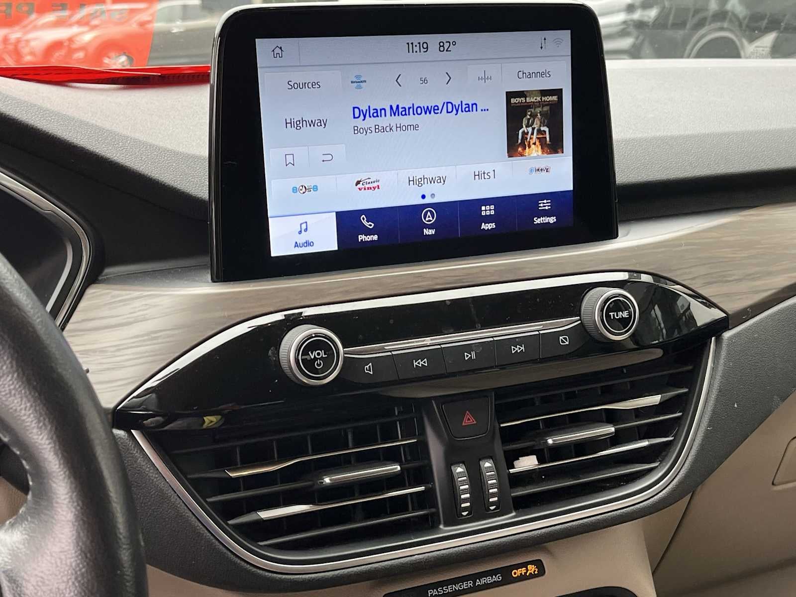 2020 Ford Escape Titanium Hybrid