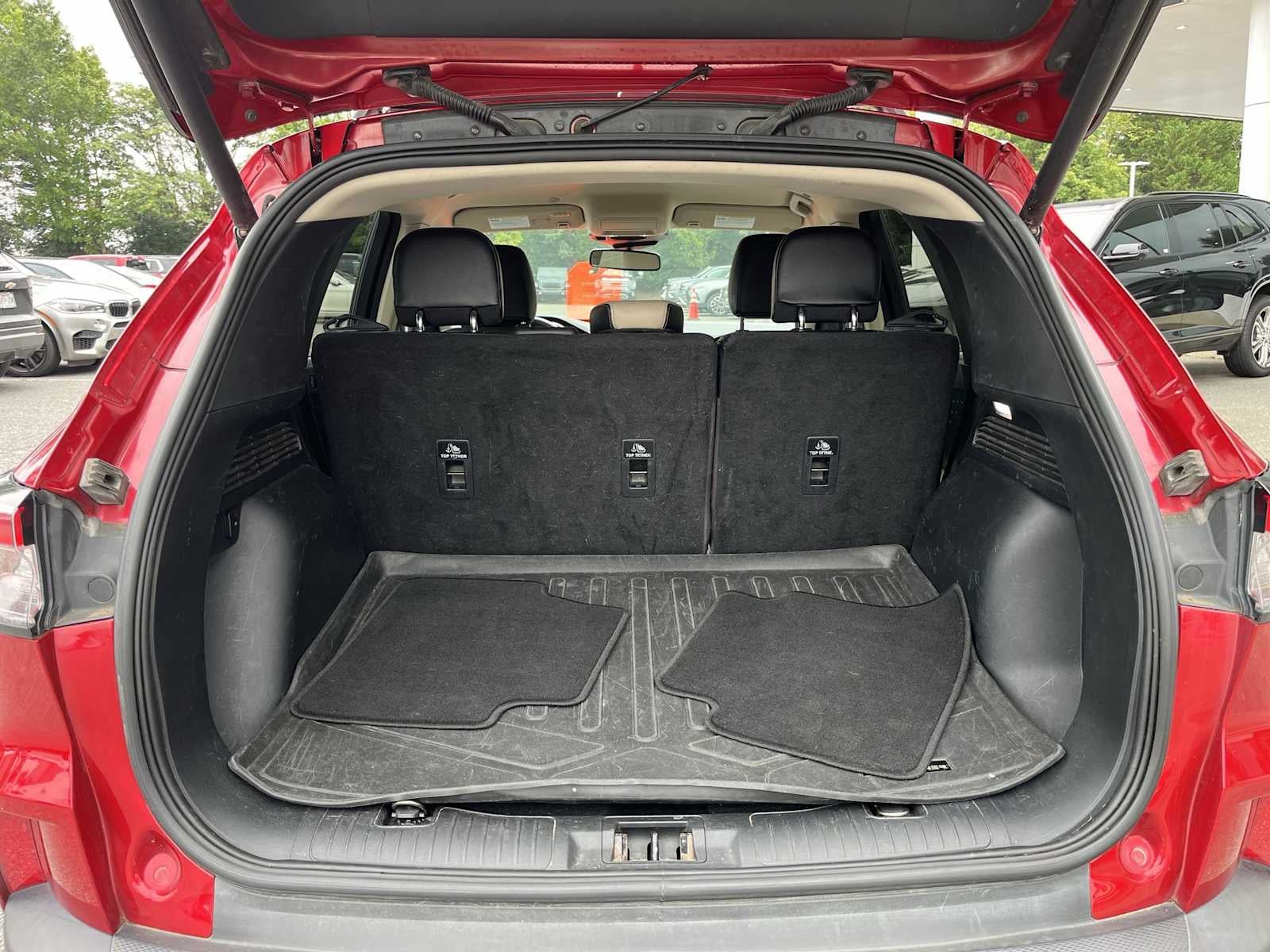 2020 Ford Escape Titanium Hybrid