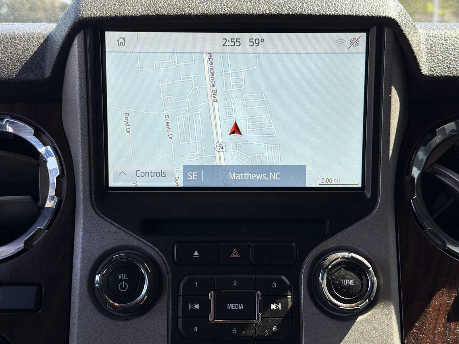 2015 Ford Super Duty F-250 Pickup Lariat