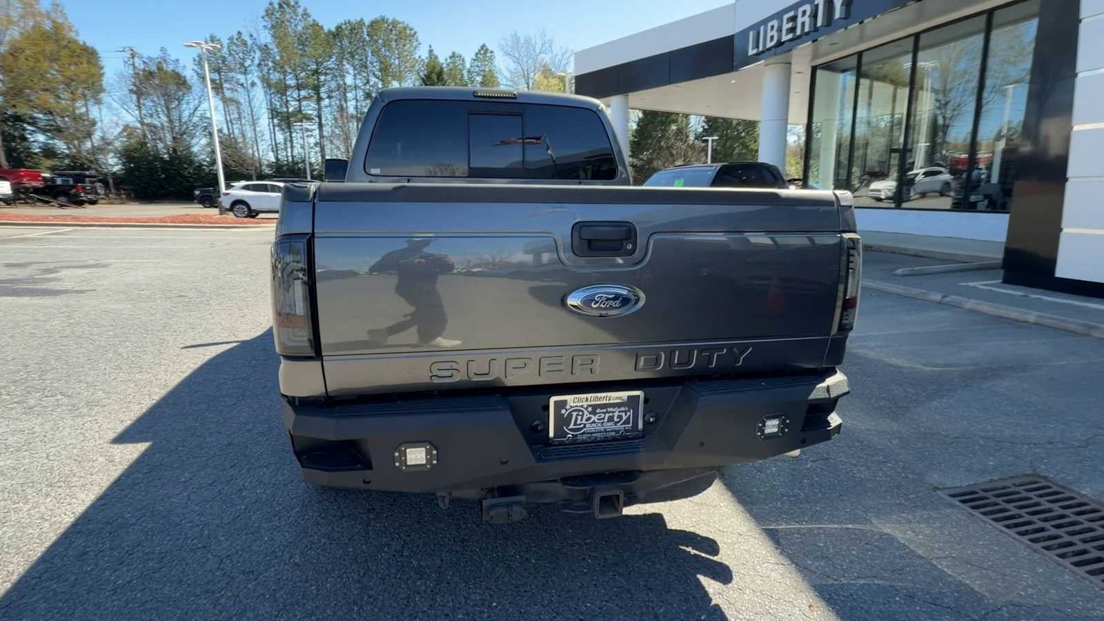 2015 Ford Super Duty F-250 Pickup Lariat