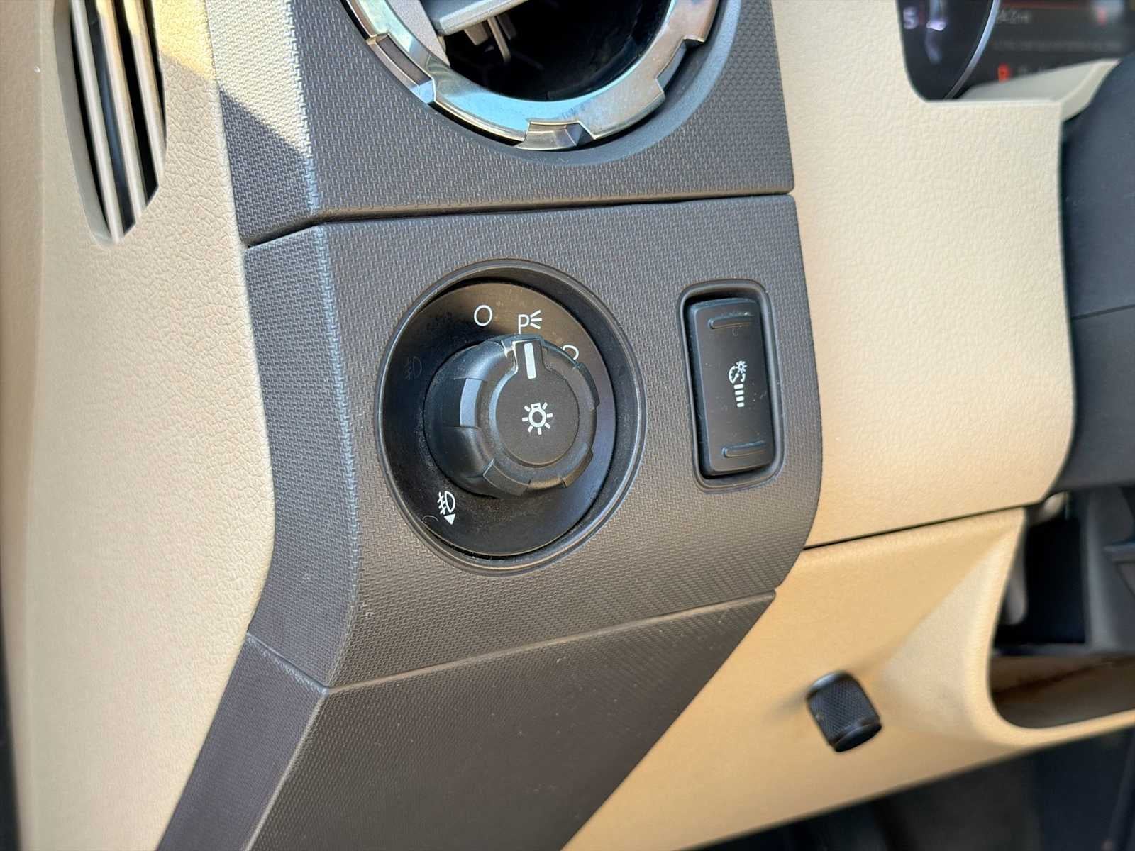 2016 Ford Super Duty F-450 Pickup XLT