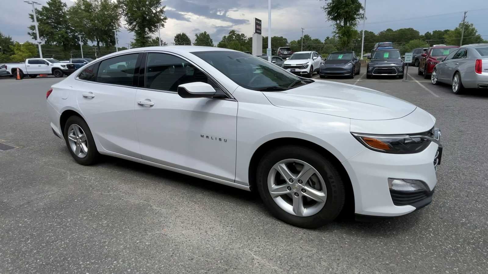 2023 Chevrolet Malibu LS