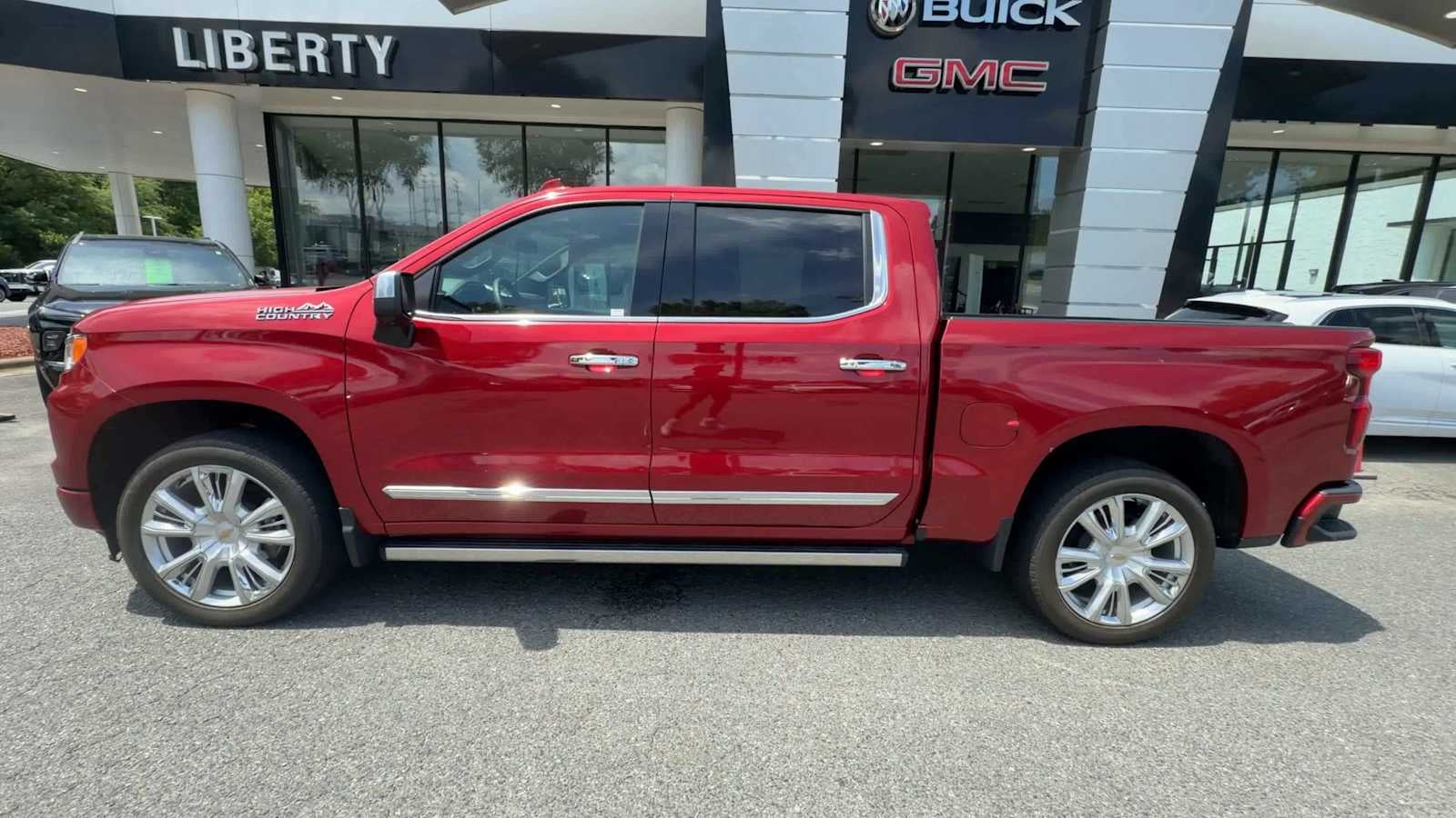 2023 Chevrolet Silverado 1500 High Country
