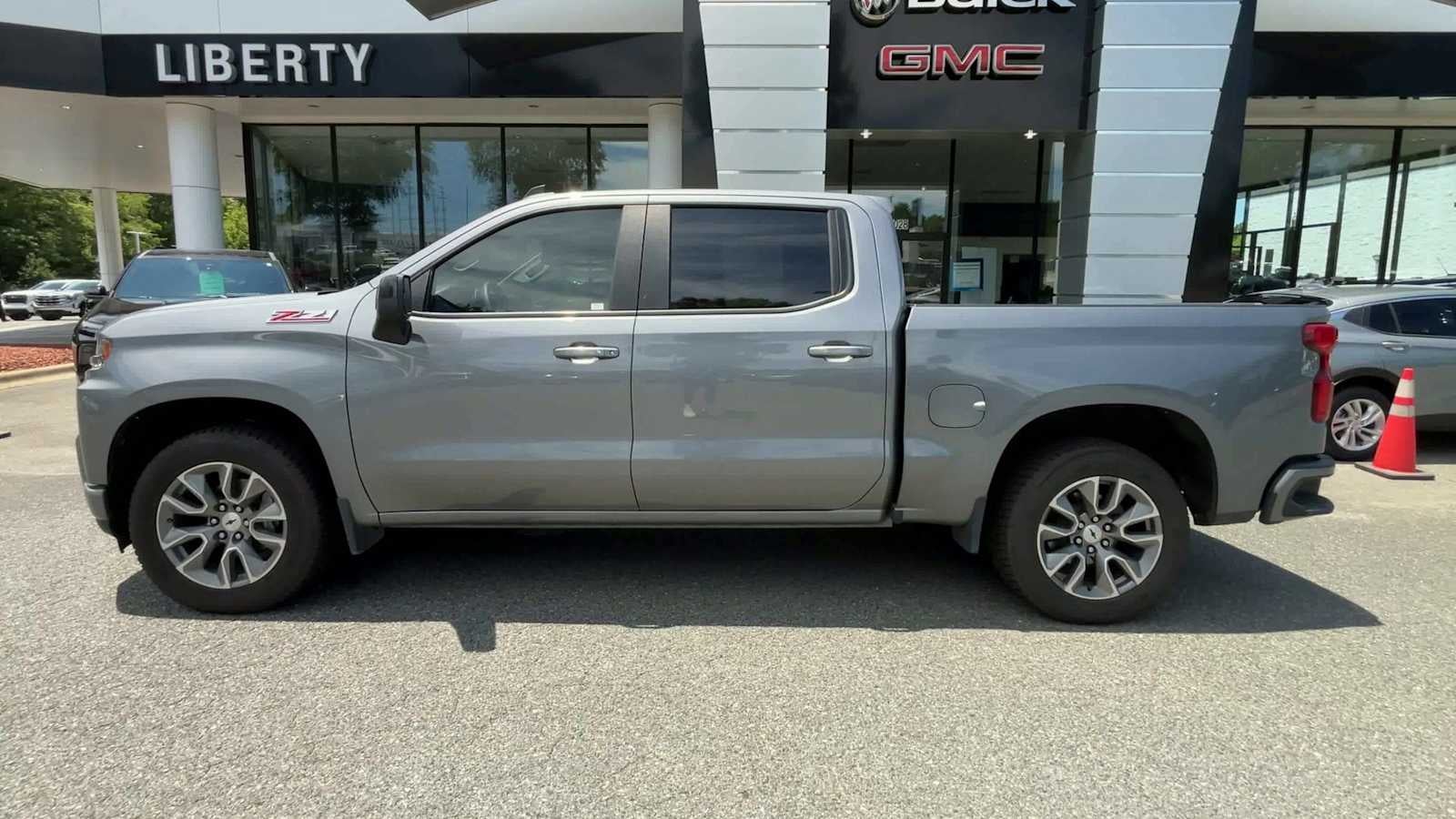 2022 Chevrolet Silverado 1500 LTD RST