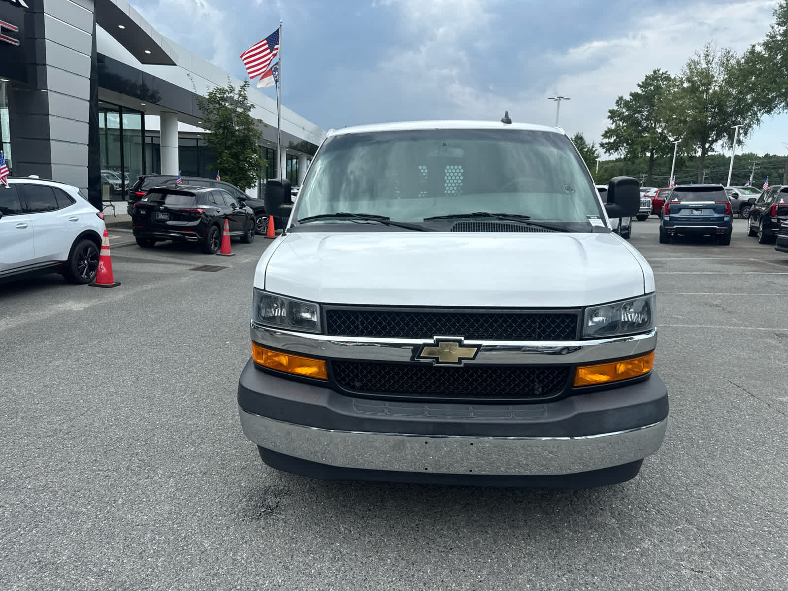 2021 Chevrolet Express Cargo Van RWD 2500 135"