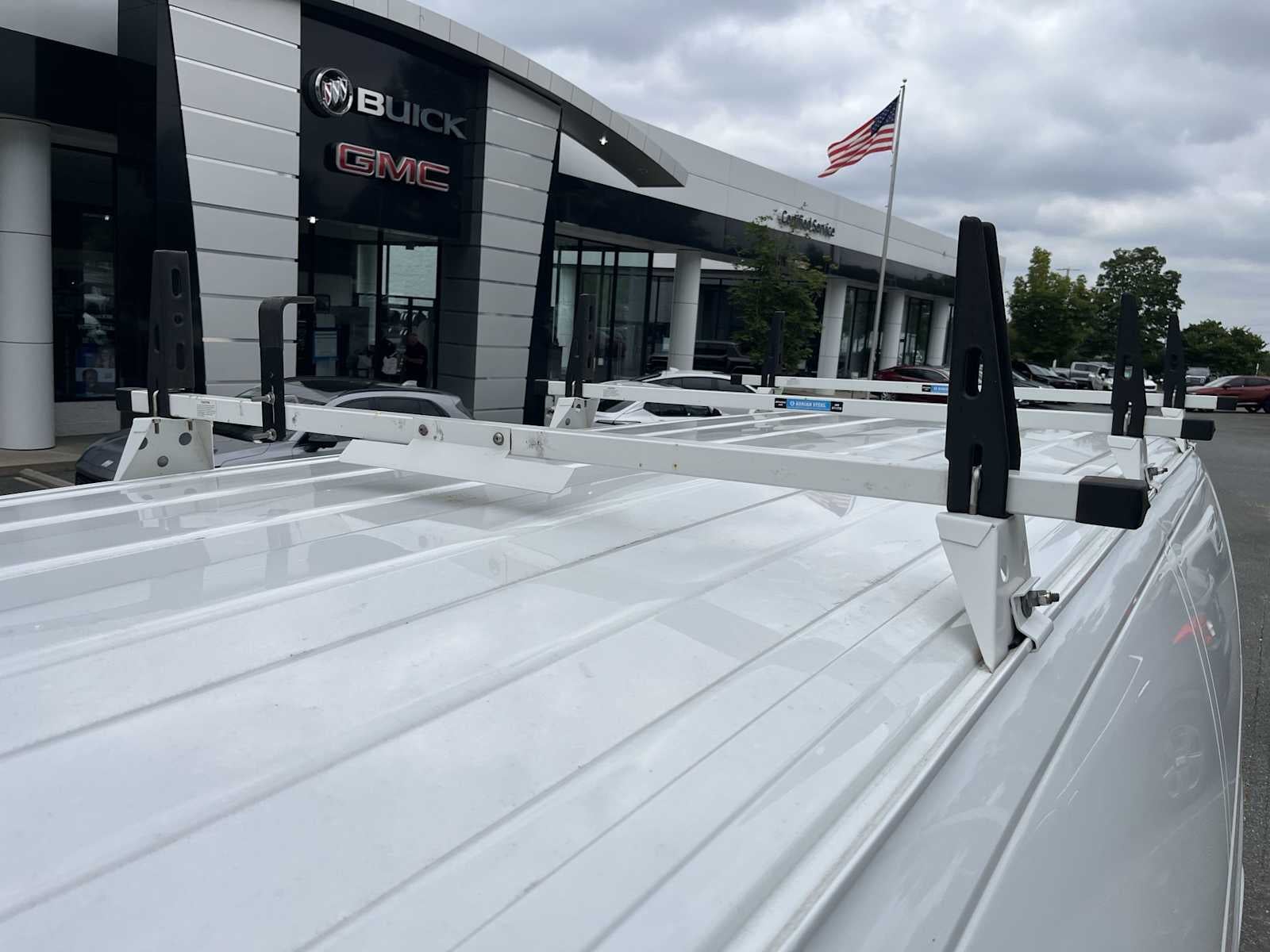 2022 Chevrolet Express RWD 3500 155"