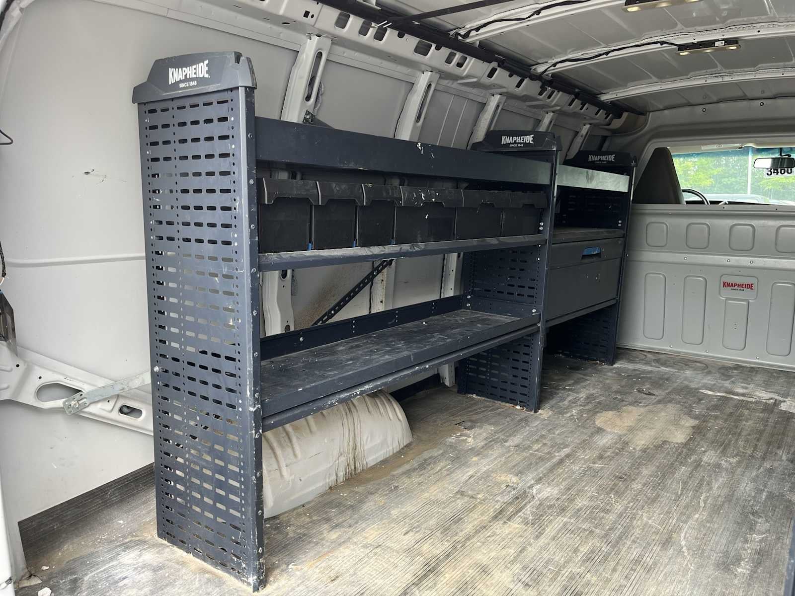 2022 Chevrolet Express RWD 3500 155"