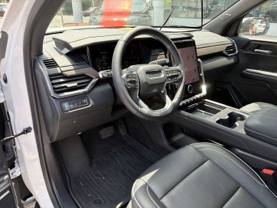2024 GMC Acadia AWD Denali