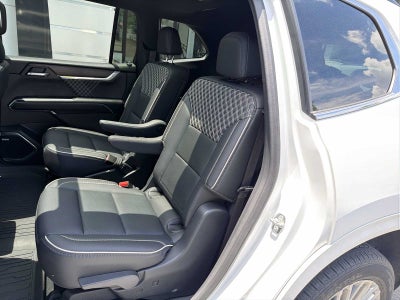 2024 GMC Acadia AWD Denali
