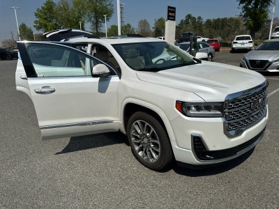 2023 GMC Acadia Denali