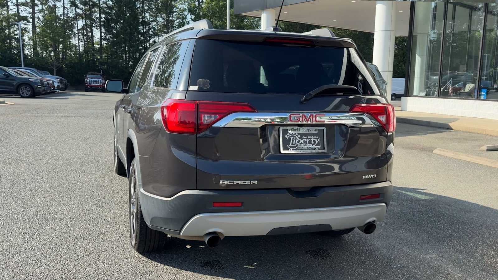 2017 GMC Acadia SLT
