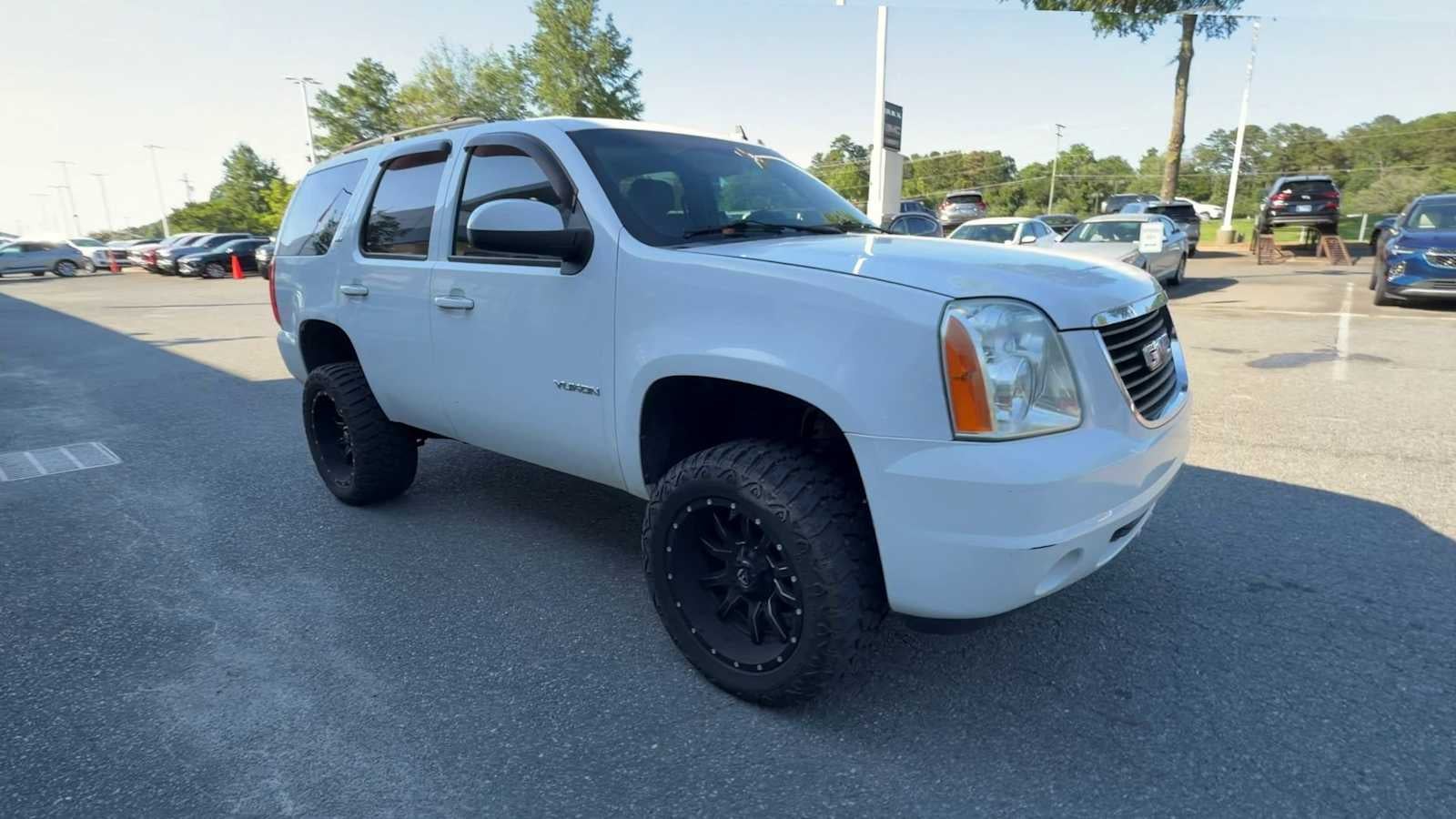 Used 2013 GMC Yukon SLT with VIN 1GKS2CE03DR203757 for sale in Matthews, NC