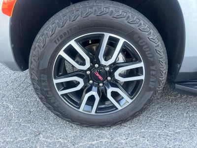 2024 GMC Yukon AT4