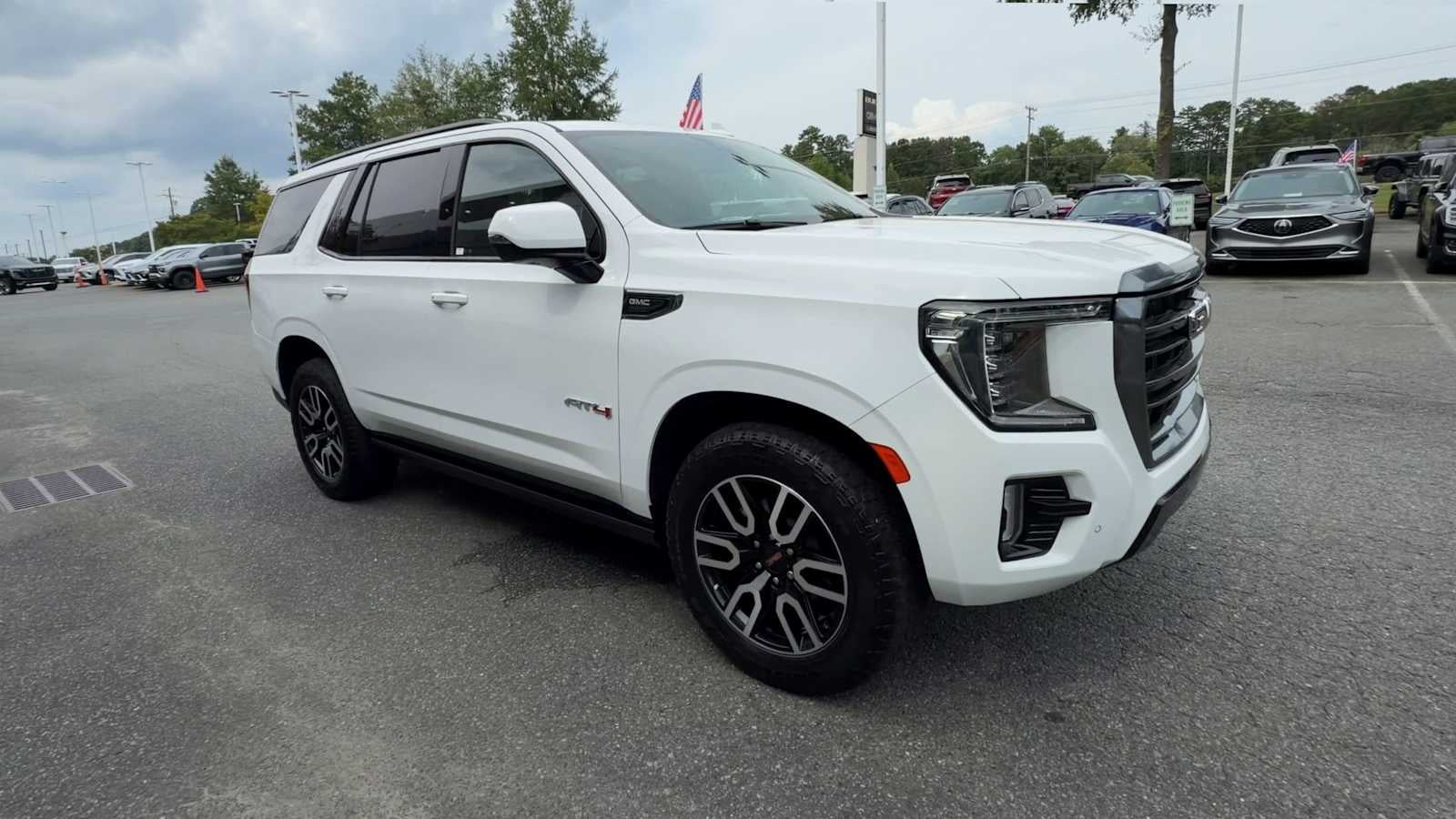 2022 GMC Yukon AT4