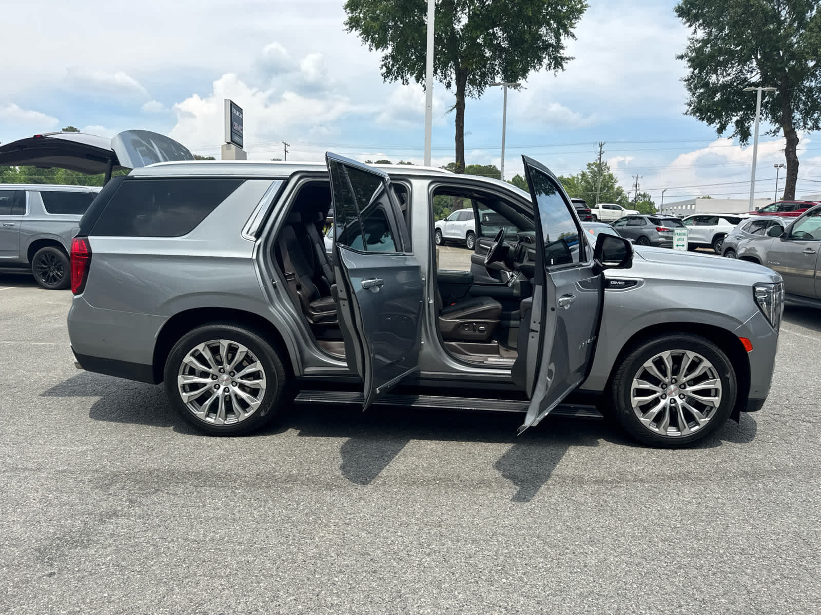 2023 GMC Yukon Denali Denali