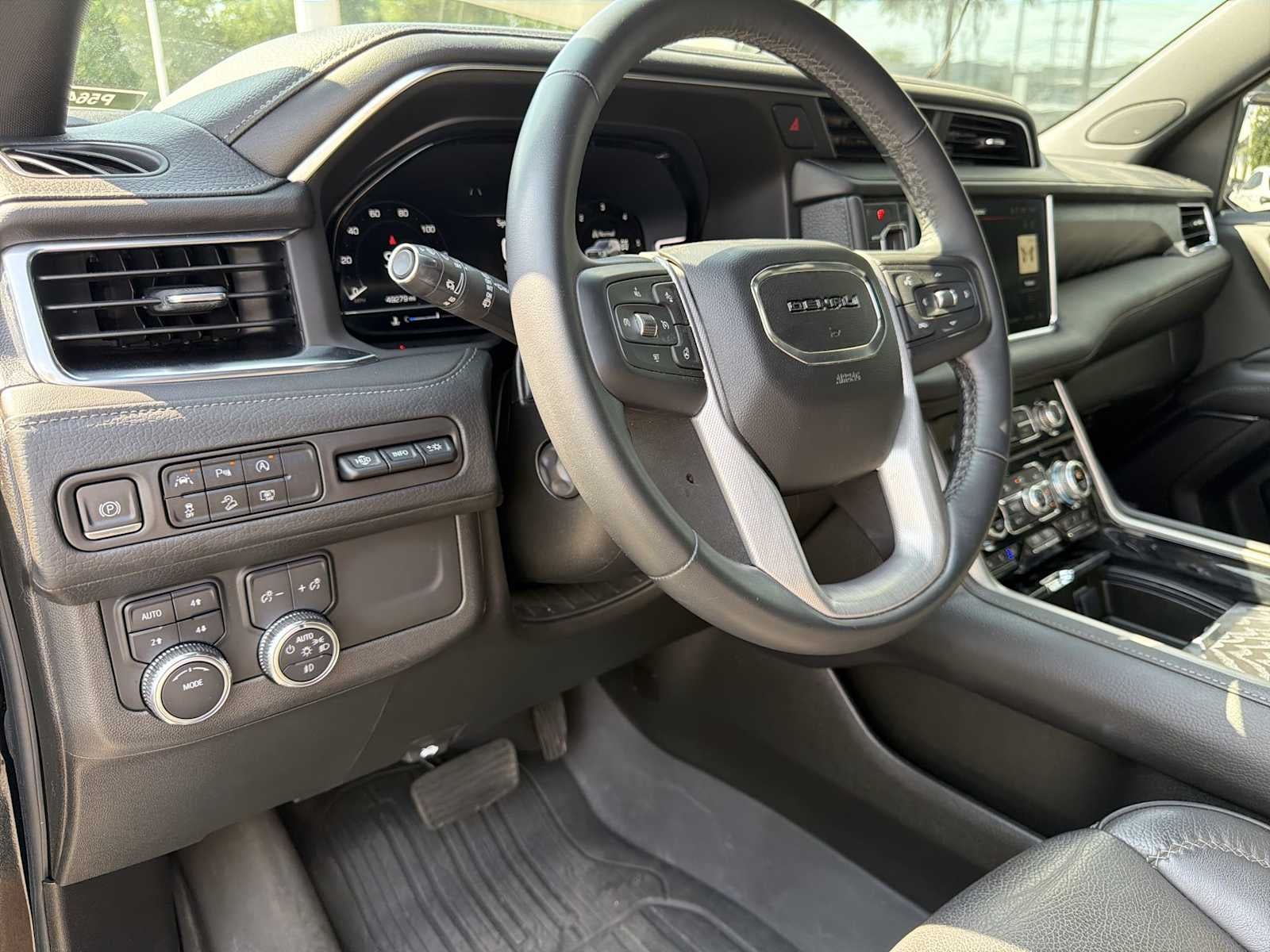 2023 GMC Yukon XL Denali Denali