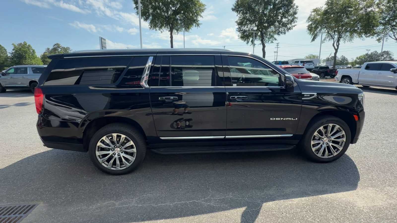 2023 GMC Yukon XL Denali Denali