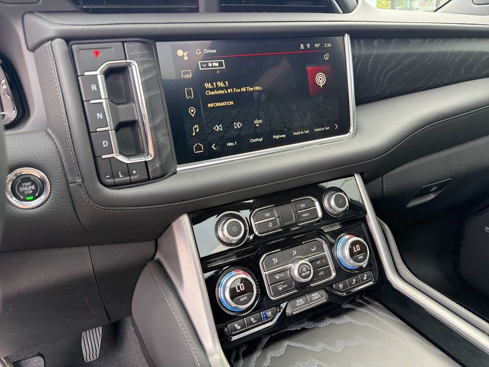 2023 GMC Yukon XL Denali Denali