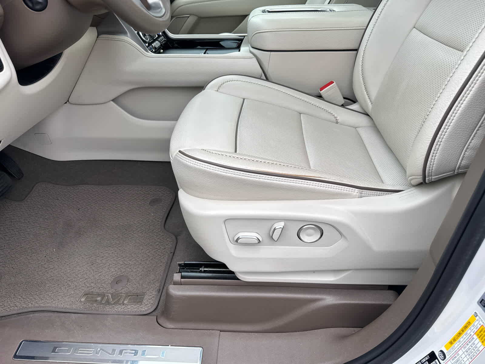 2024 GMC Yukon XL Denali Denali