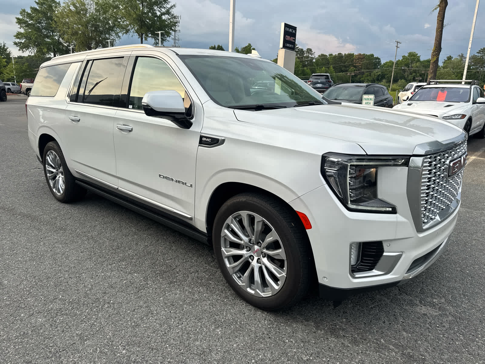 2024 GMC Yukon XL Denali Denali