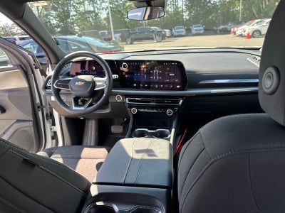2025 Chevrolet Traverse FWD LT