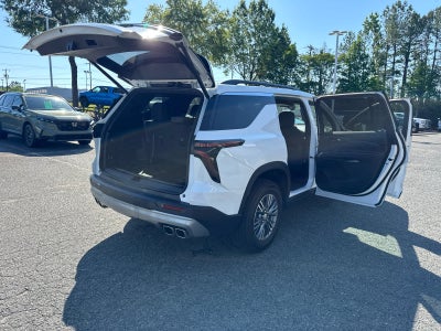 2025 Chevrolet Traverse FWD LT