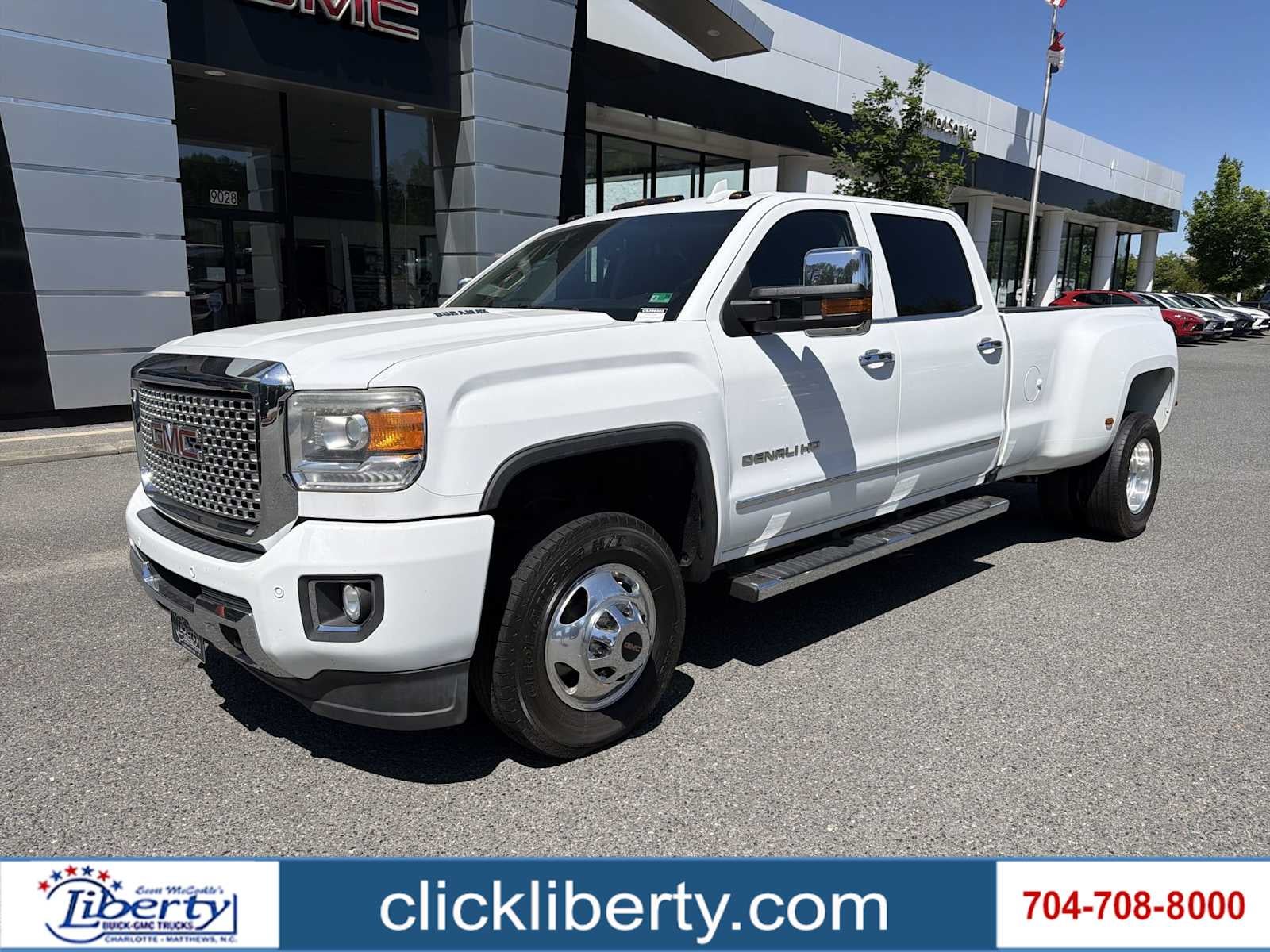 2016 GMC Sierra 4WD Crew Cab Long Box Denali's photo