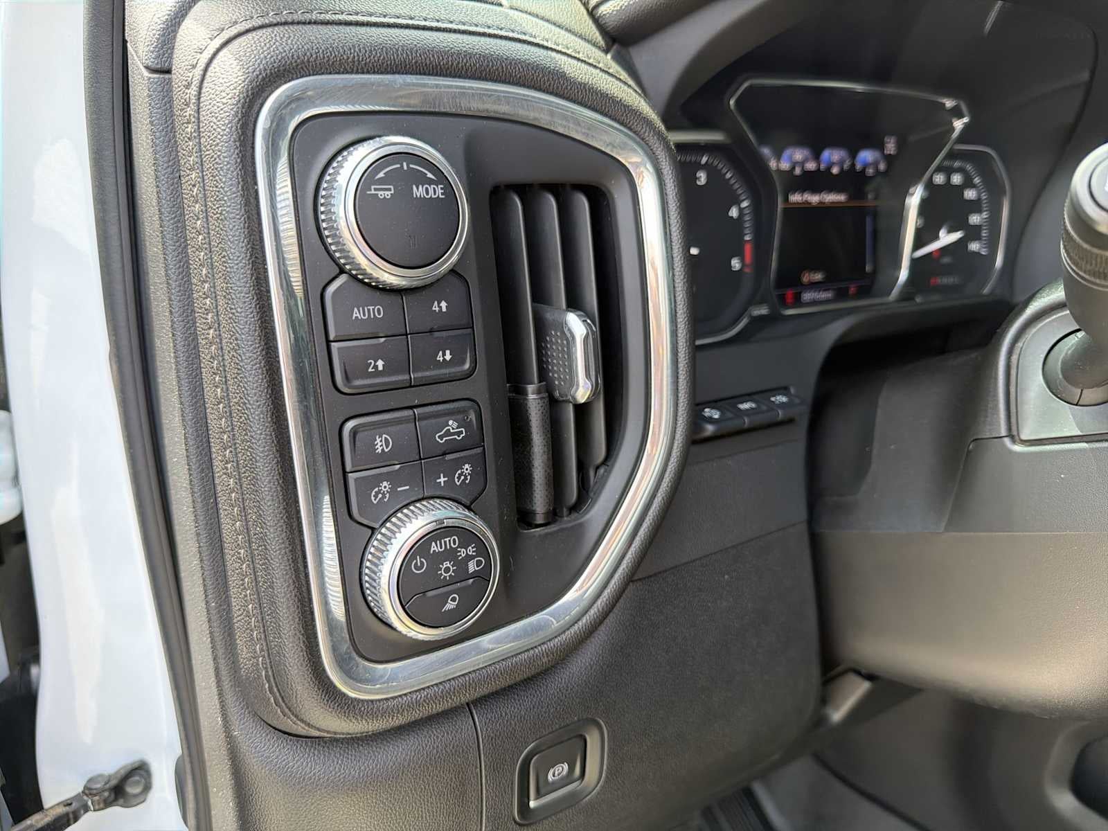 2023 GMC Sierra 2500HD Denali