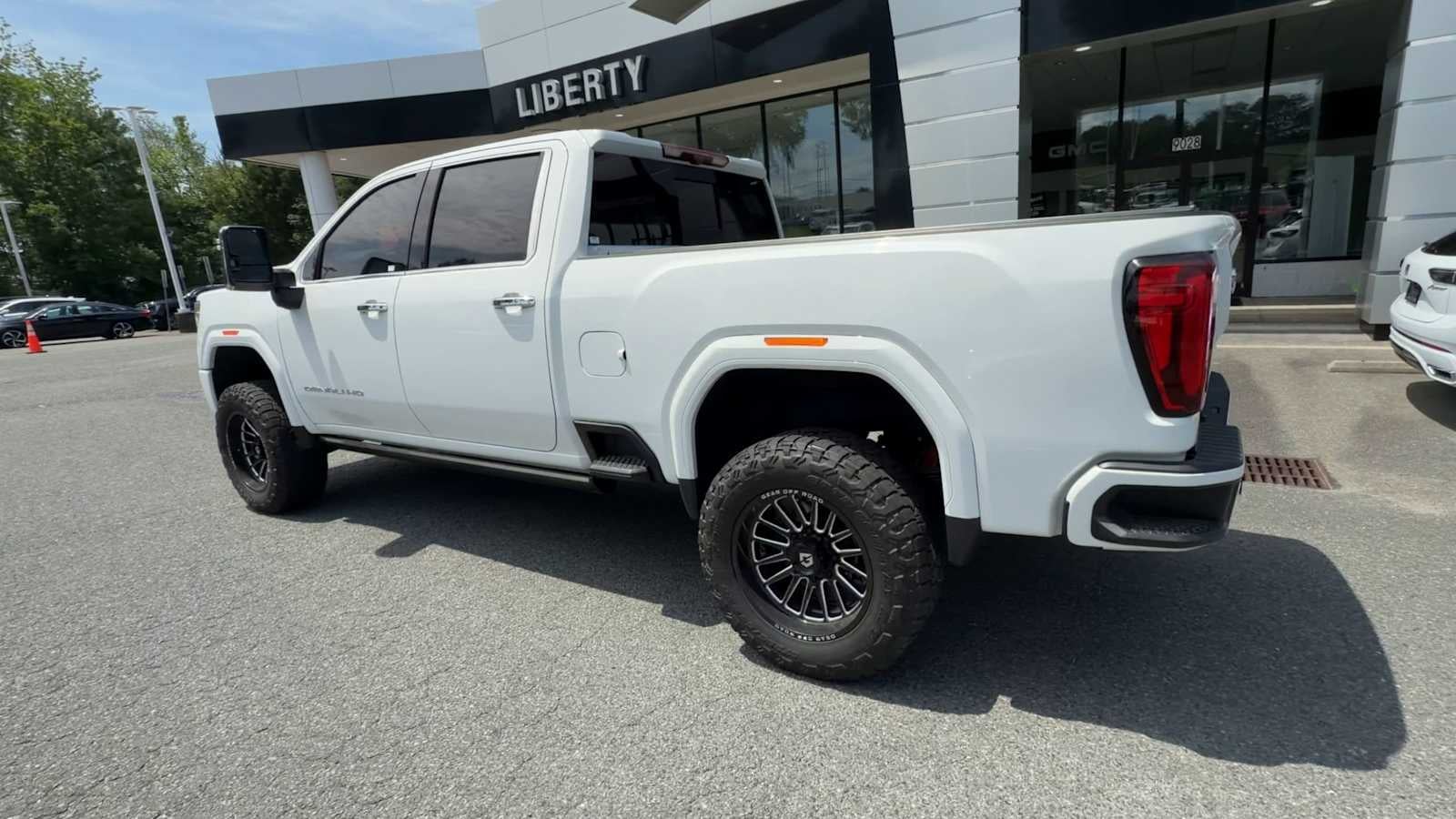 2023 GMC Sierra 2500HD Denali