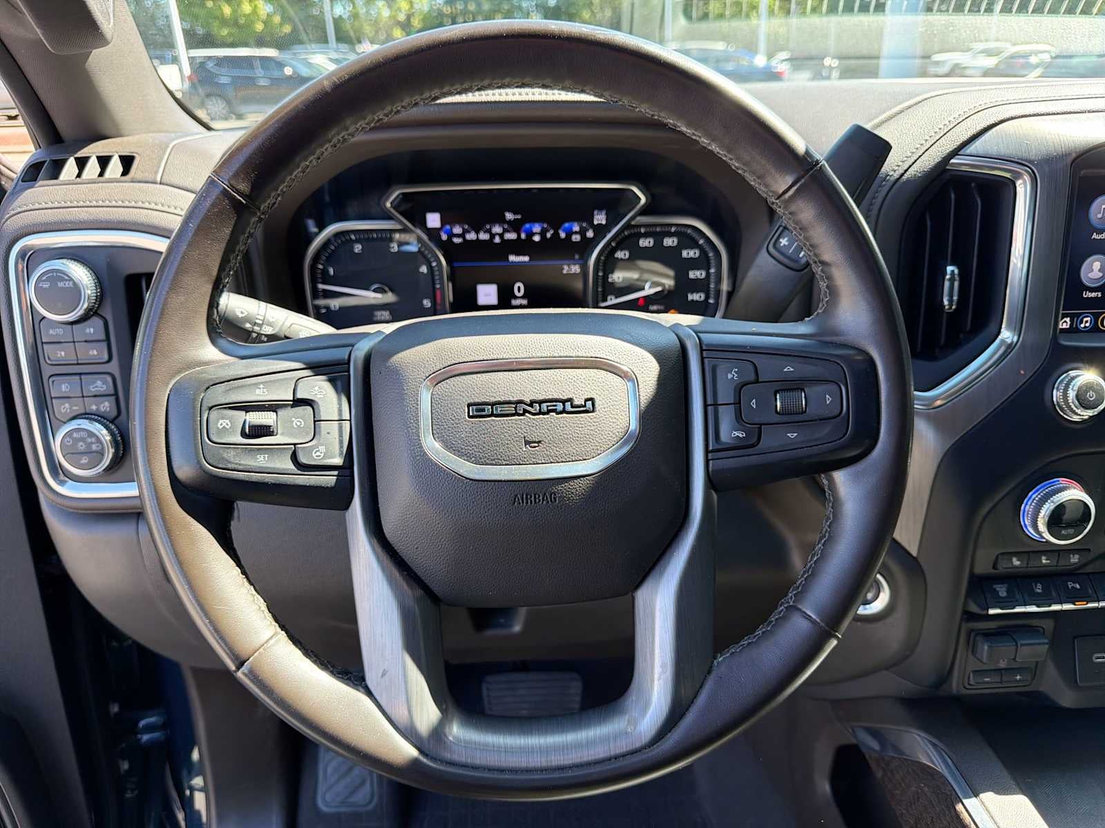 2023 GMC Sierra 2500HD Denali