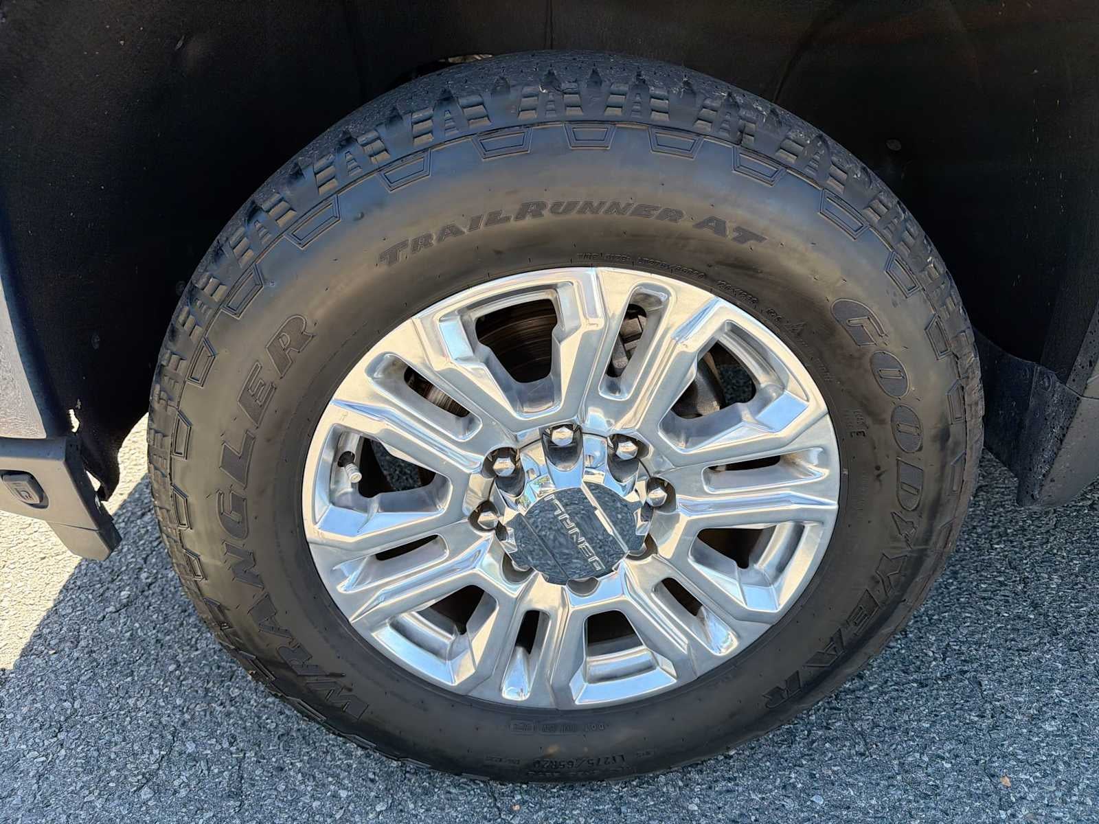 2023 GMC Sierra 2500HD Denali