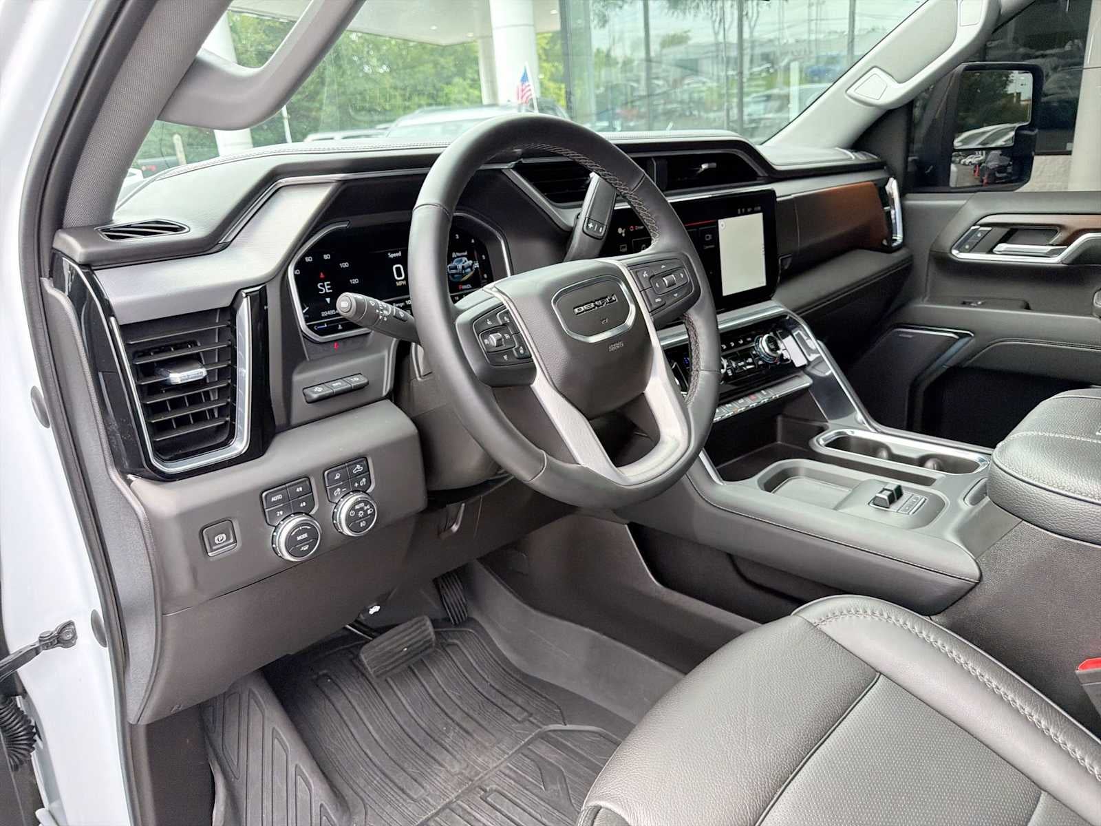 2024 GMC Sierra 3500HD Denali