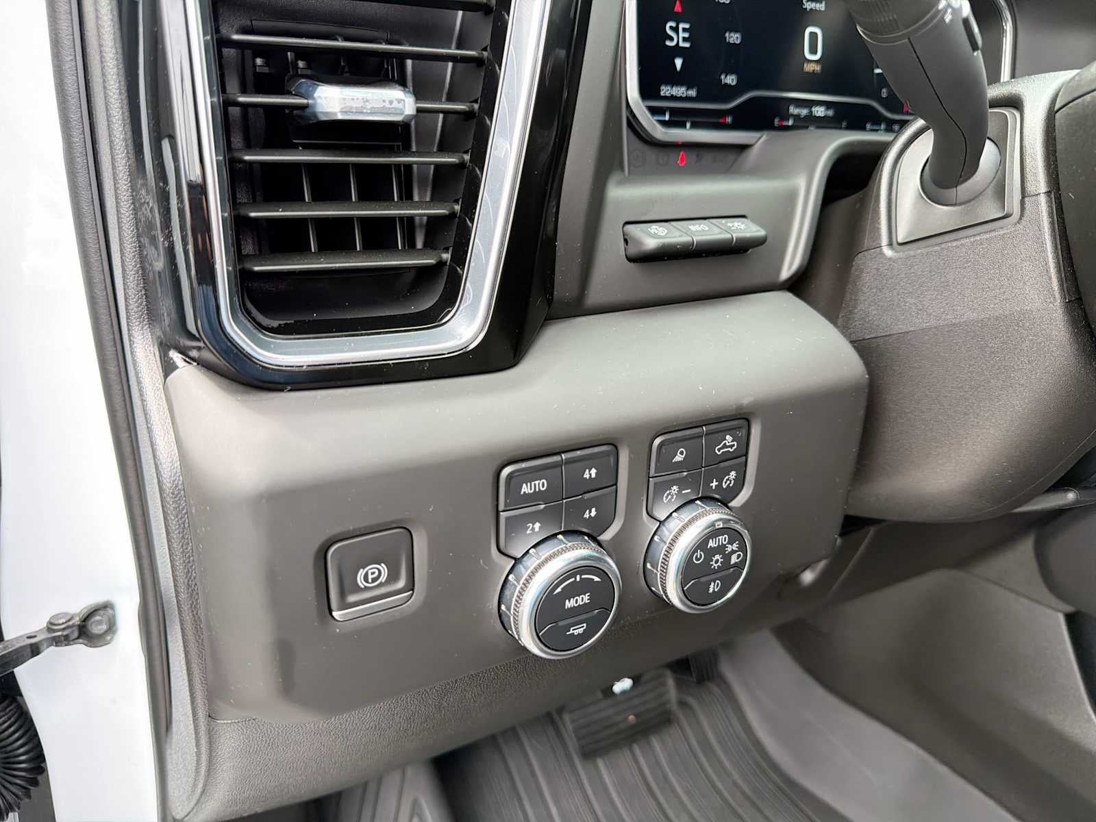 2024 GMC Sierra 3500HD Denali