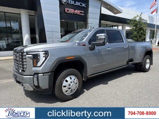 2024 GMC Sierra 3500HD Denali