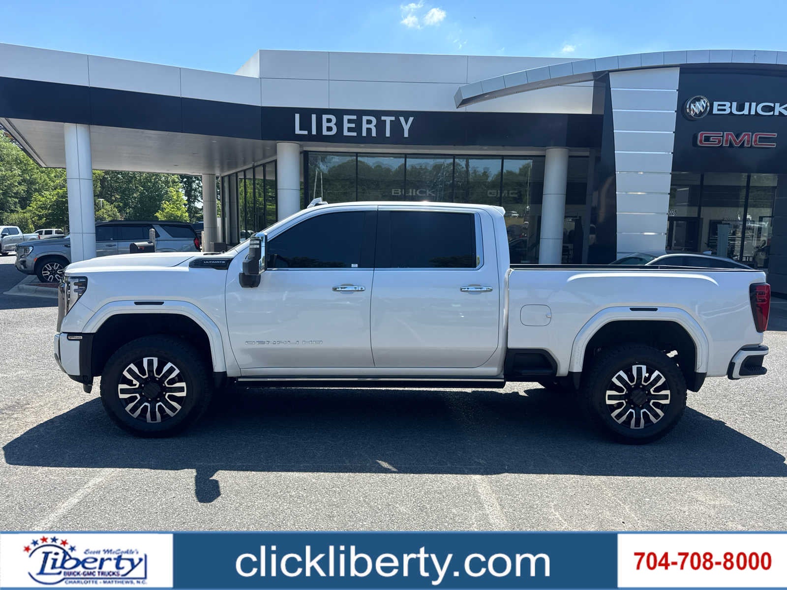 2024 GMC Sierra 4WD Crew Cab Long Box Denali Ultimate's photo