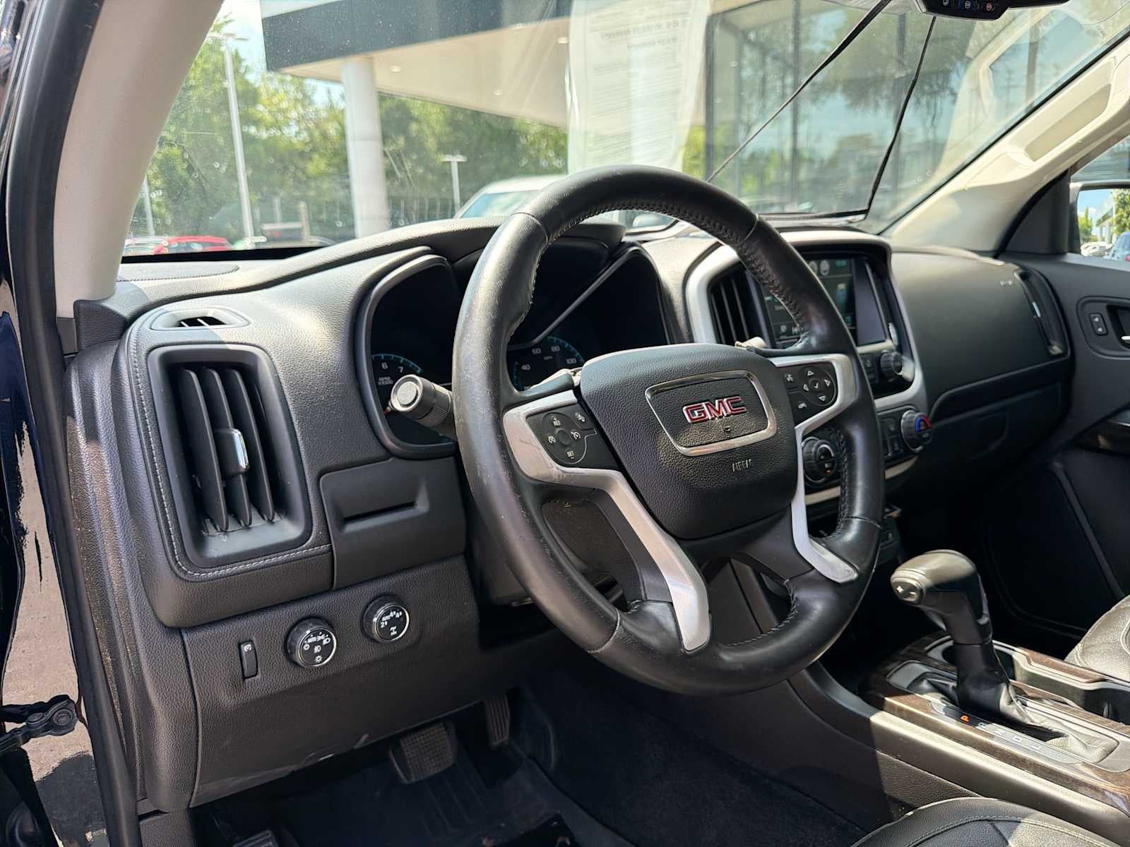 2017 GMC Canyon 4WD SLT