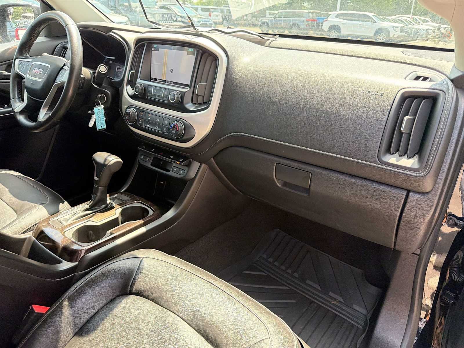 2017 GMC Canyon 4WD SLT