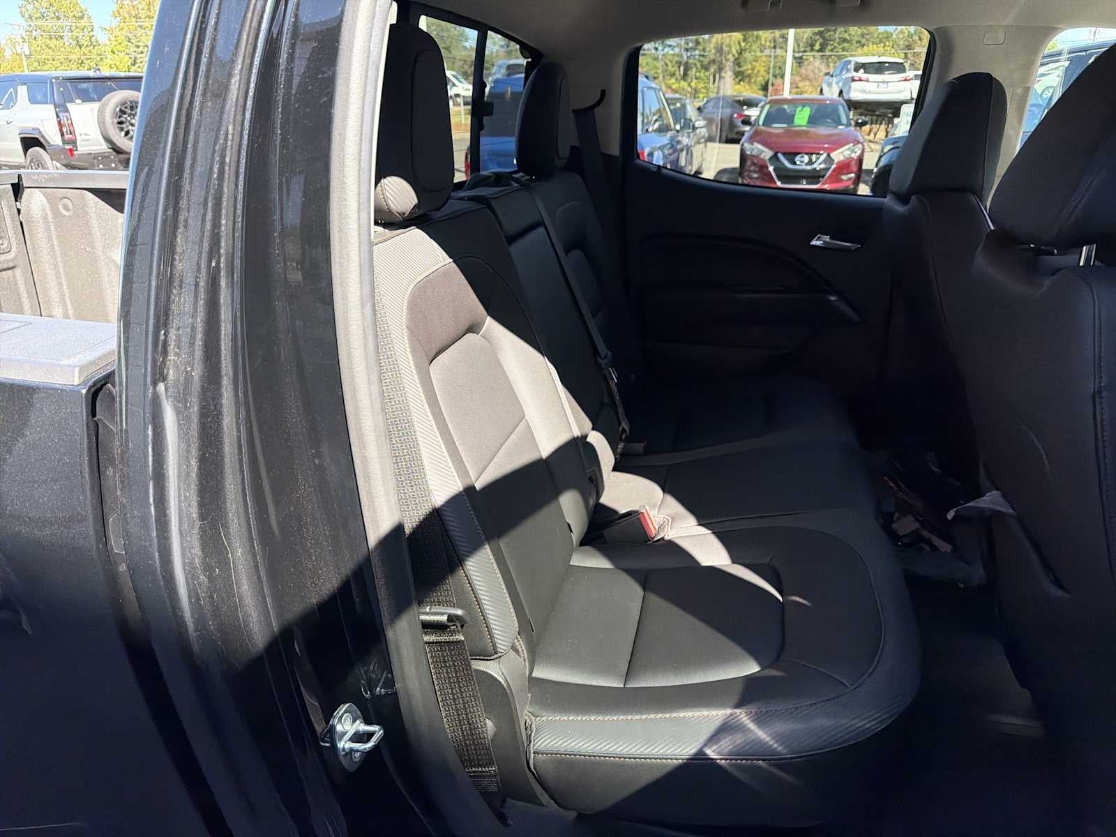 2021 GMC Canyon 4WD AT4 w/Leather