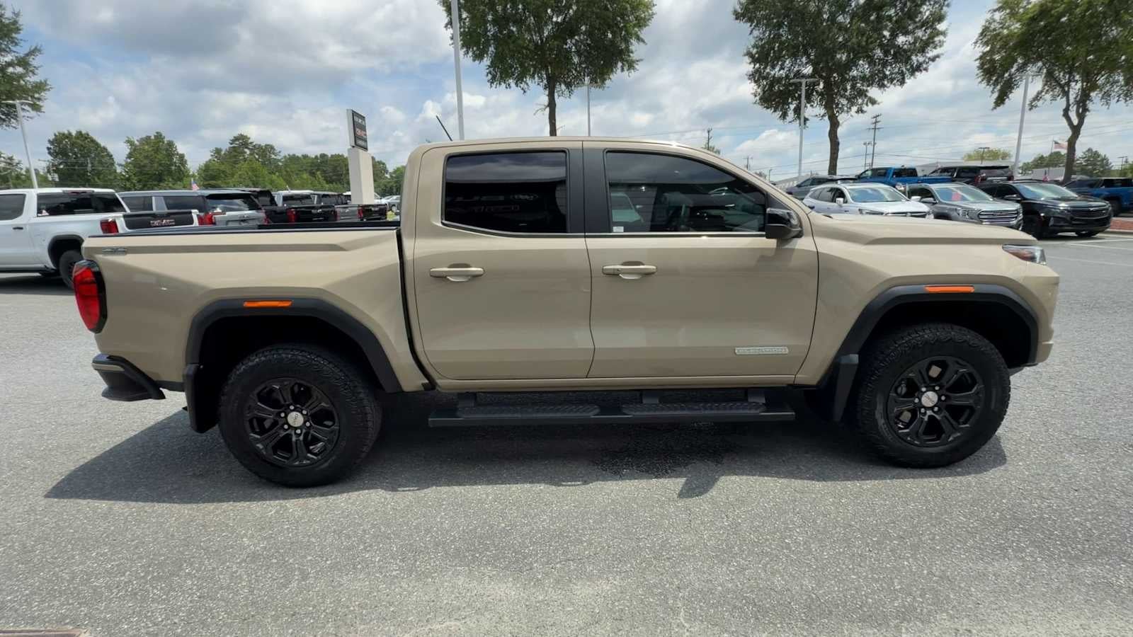 2024 GMC Canyon 4WD Elevation