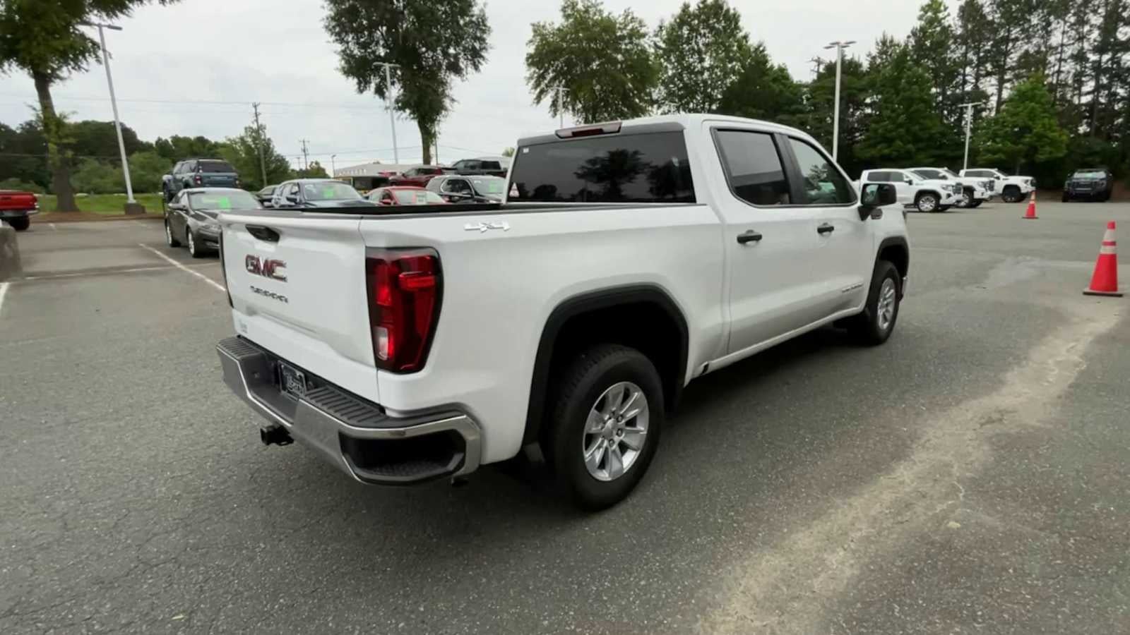 2024 GMC Sierra 1500 Pro