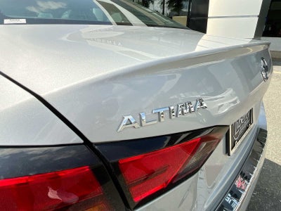 2022 Nissan Altima 2.5 SV