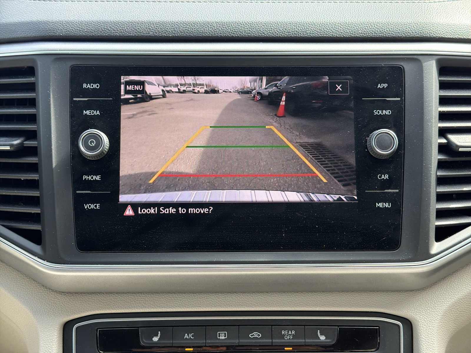 2018 Volkswagen Atlas 3.6L V6 SE