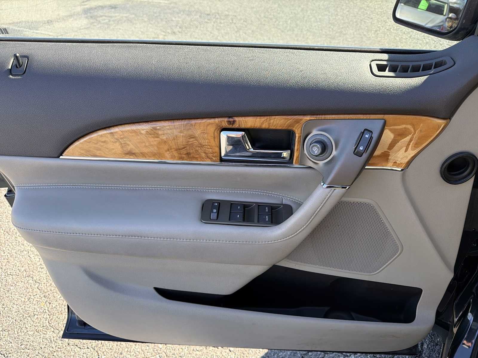 2013 Lincoln MKX FWD 4dr